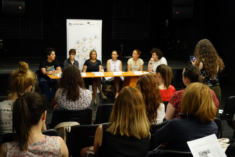 WOMEN IN ENTREPRENEURSHIP AND BUSINESS – BECOMING A SUCCESSFUL BUSINESS LEADER MEANS TO SHARE KNOWLEDGE AND EXPERIENCE