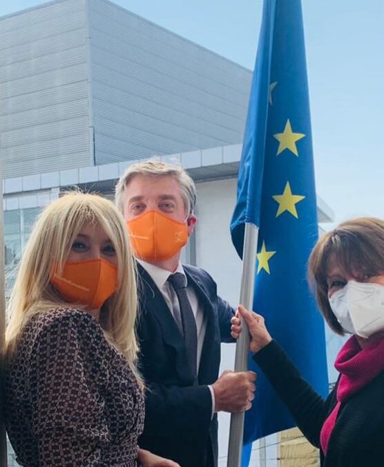 The  European flag placed on the premises of the European Movement in Serbia